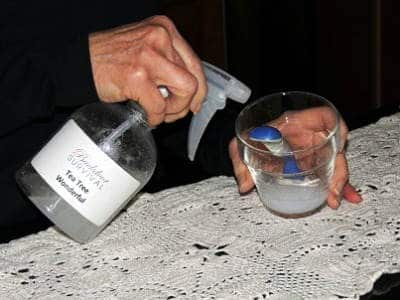 How to Avoid Nicks and Cuts by Sharpening Razor Blades | Backdoor Survival