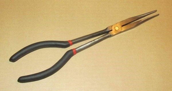 The Easy Way to Start a Wood Fire | Backdoor Survival