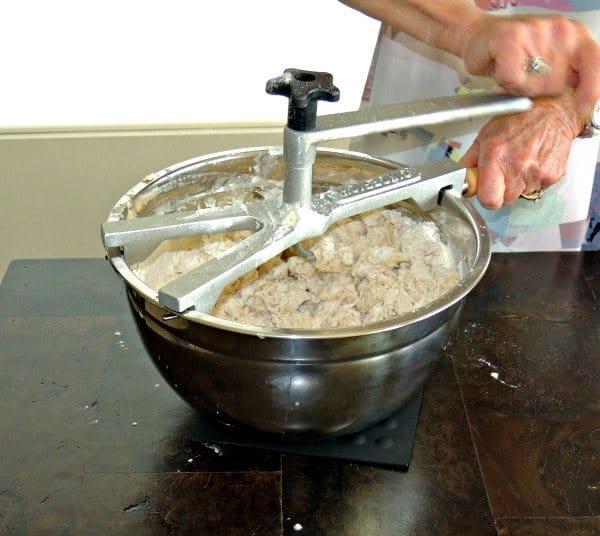Review Hand Crank Stainless Dough Maker from Lehman's Backdoor Survival