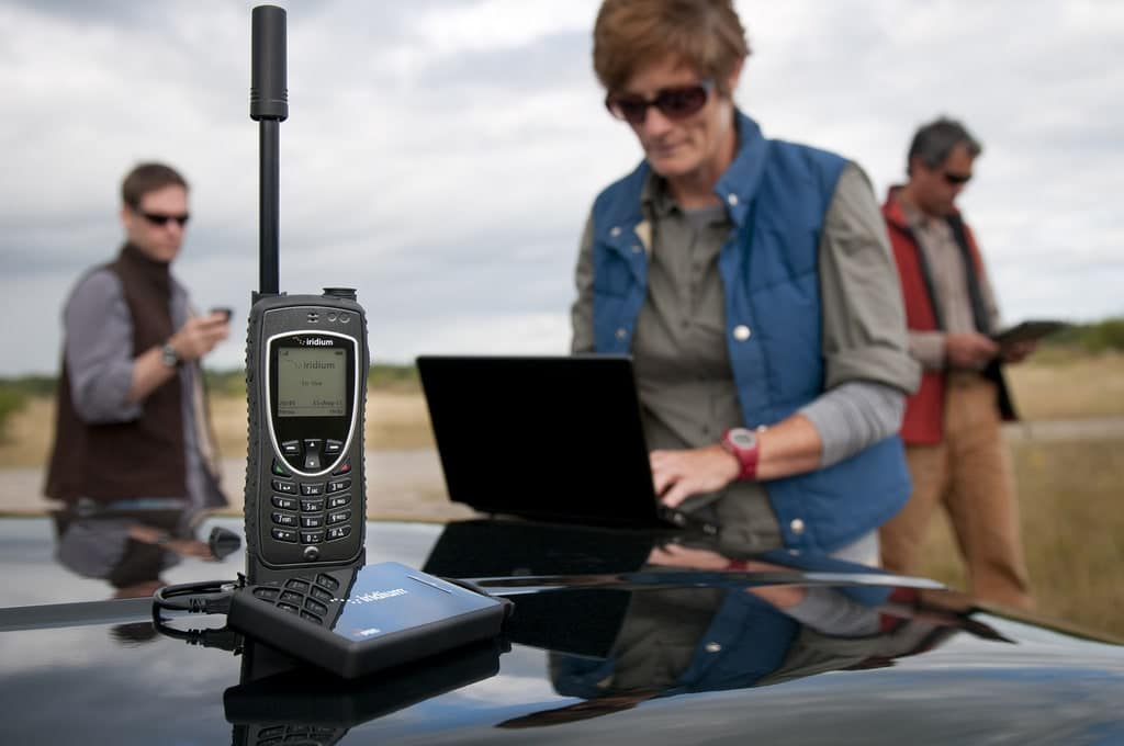 How to Find the Best Satellite Phones for Off Grid Communication
