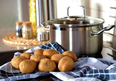potato pot eat cook