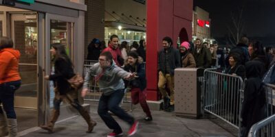 How To Handle Yourself In A Flash Mob Looting
